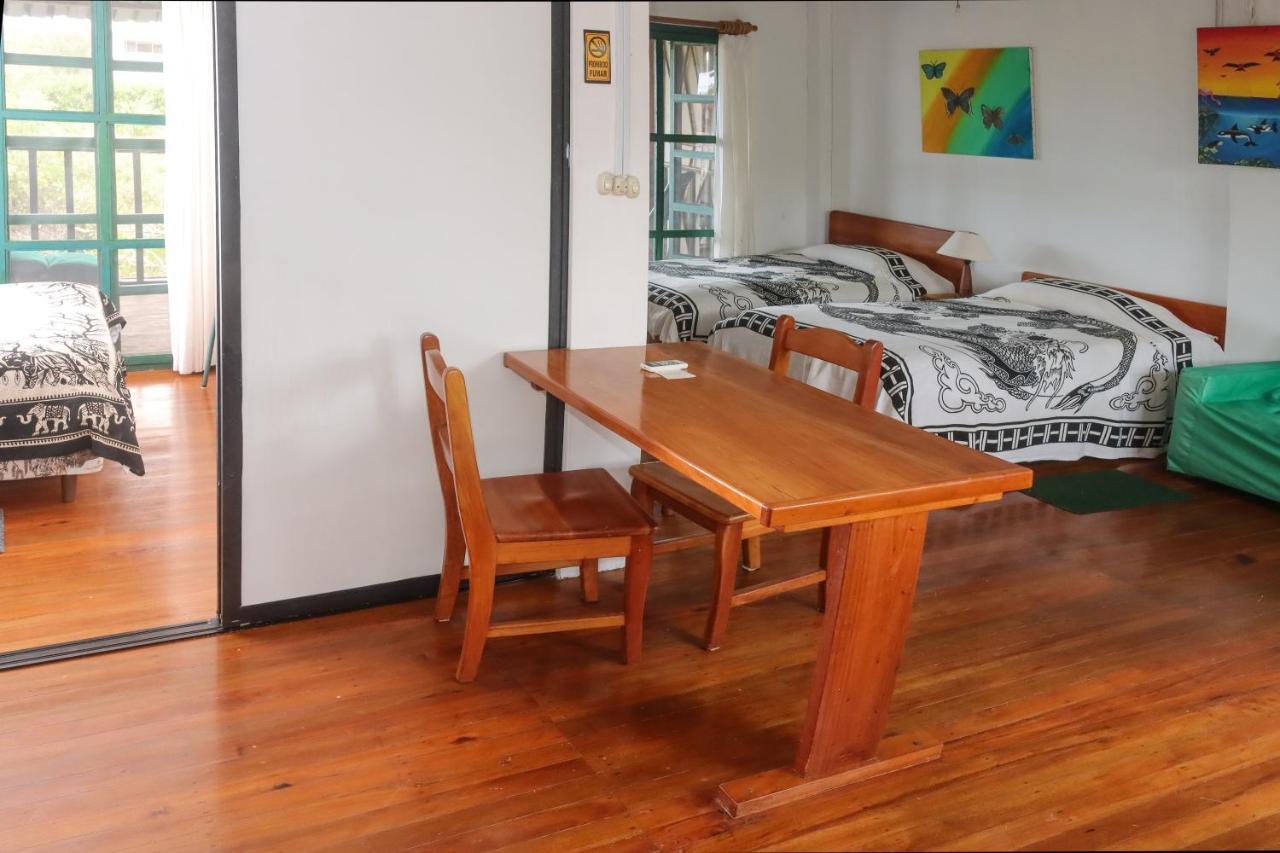 Galapagos Chalet Puerto Ayora  Εξωτερικό φωτογραφία