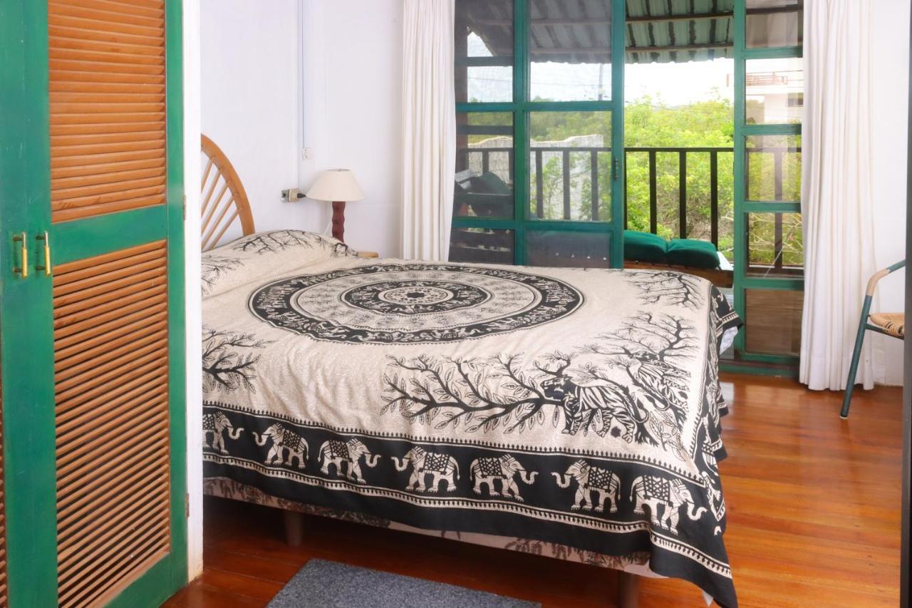 Galapagos Chalet Puerto Ayora  Εξωτερικό φωτογραφία