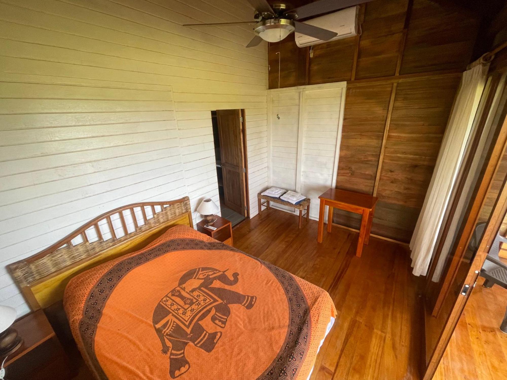 Galapagos Chalet Puerto Ayora  Εξωτερικό φωτογραφία
